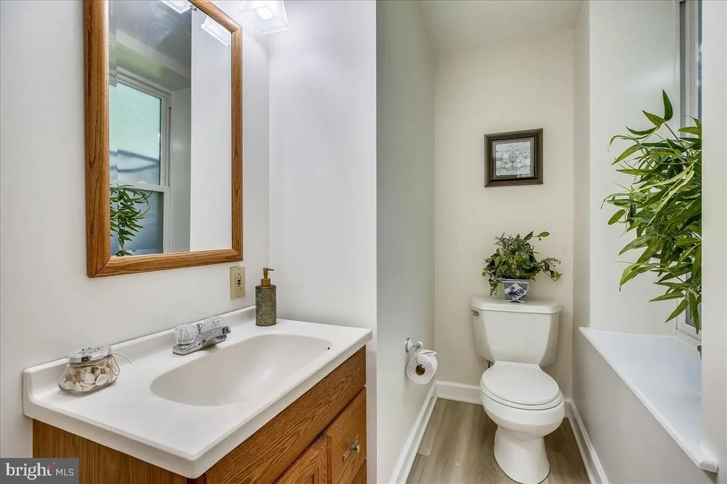 Photo of 16613 BETHAYRES ROAD