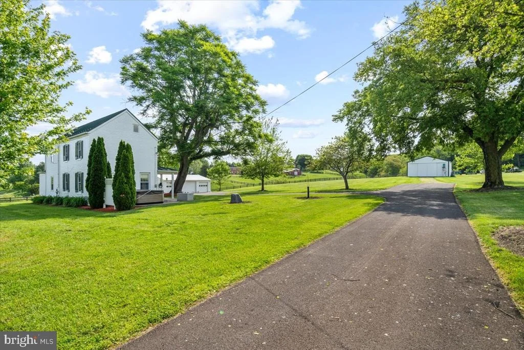 Photo of 4501 BAKER VALLEY ROAD