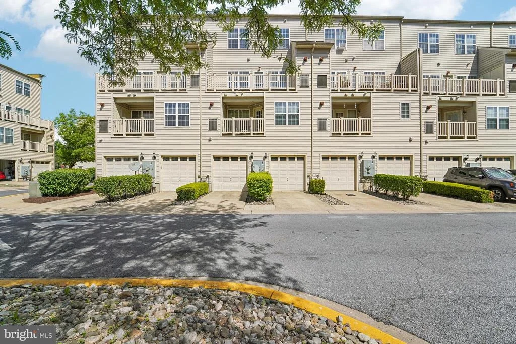 Photo of Unit 28B at 1874 MONOCACY VIEW CIRCLE