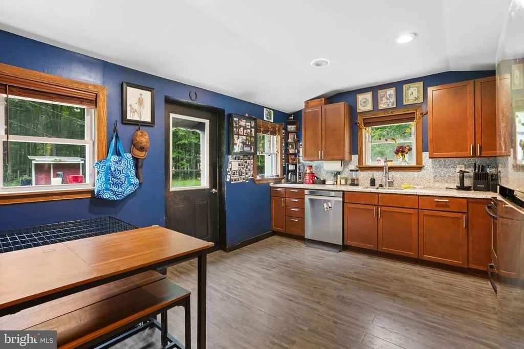 Photo of 4924 KELLAM ROAD