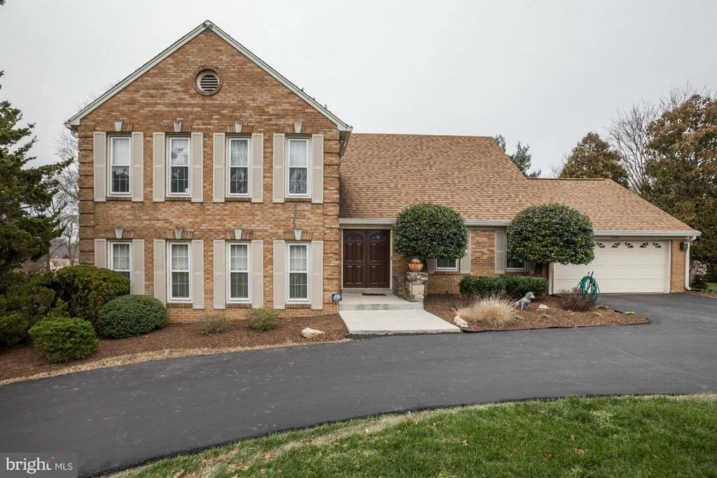 Photo of 15222 CENTERGATE DRIVE