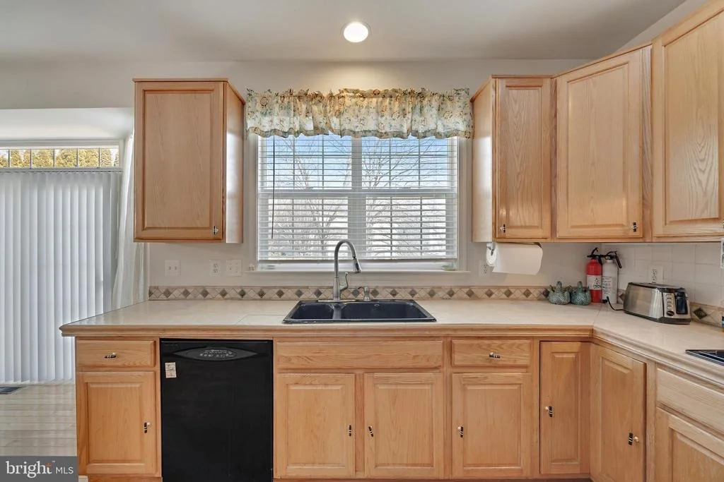 Photo of 4401 HUNTCHASE DRIVE