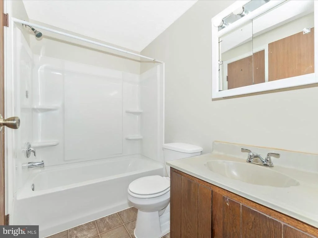 Photo of 158 STONEGATE DRIVE