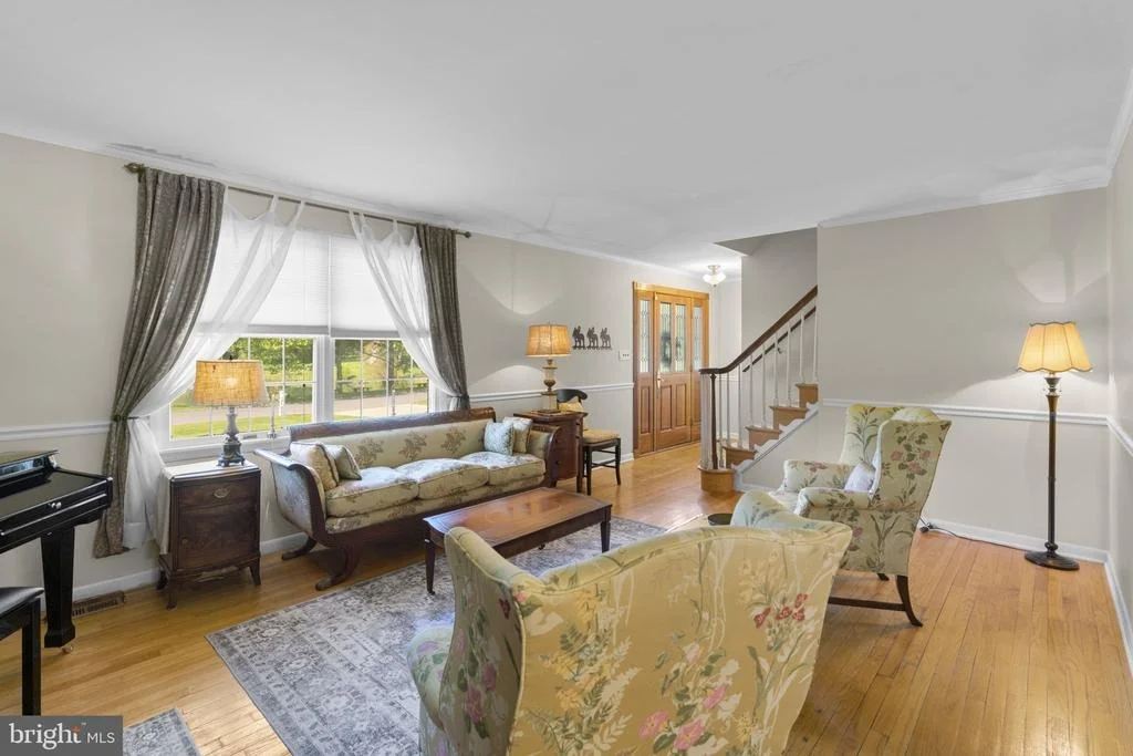 Photo of 5008 LAKE CIRCLE W