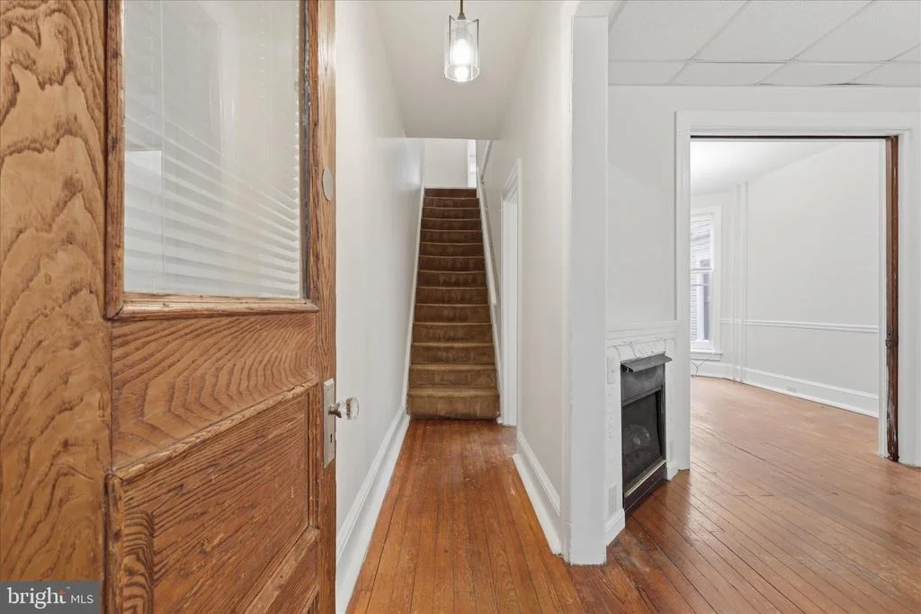 Photo of 40 FAIRGROUND AVENUE