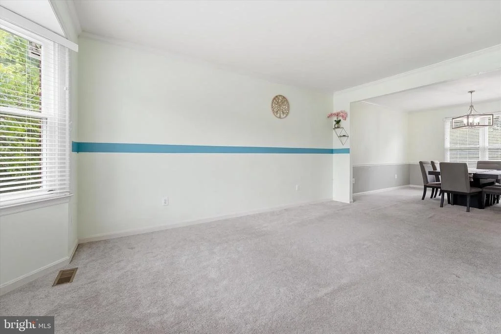 Photo of 2402 SHAKER LANE