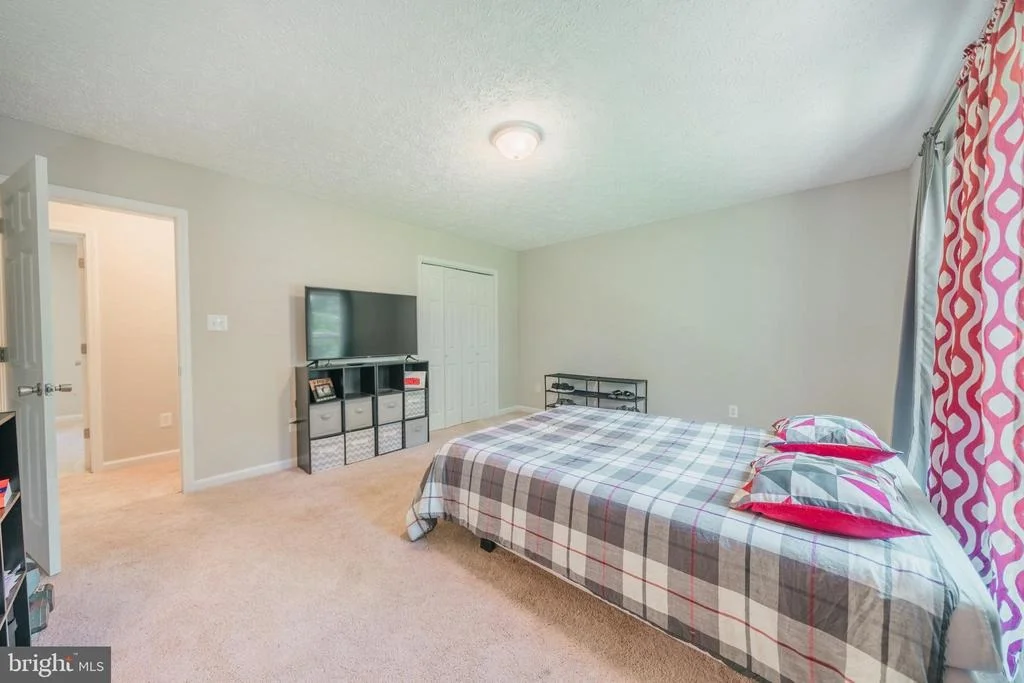 Photo of 9236 CLYDE LANE