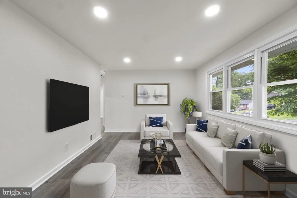 Photo of 3658 CLIFMAR ROAD