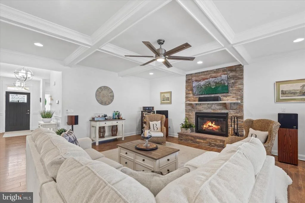 Photo of 25016 TANNIN CIRCLE
