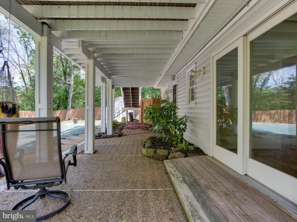Photo of 9906 GREENVIEW LANE