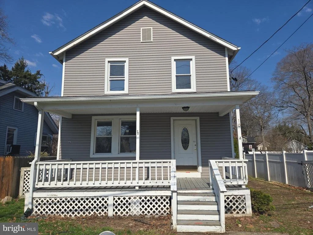 Photo of 10 HAWTHORNE AVENUE
