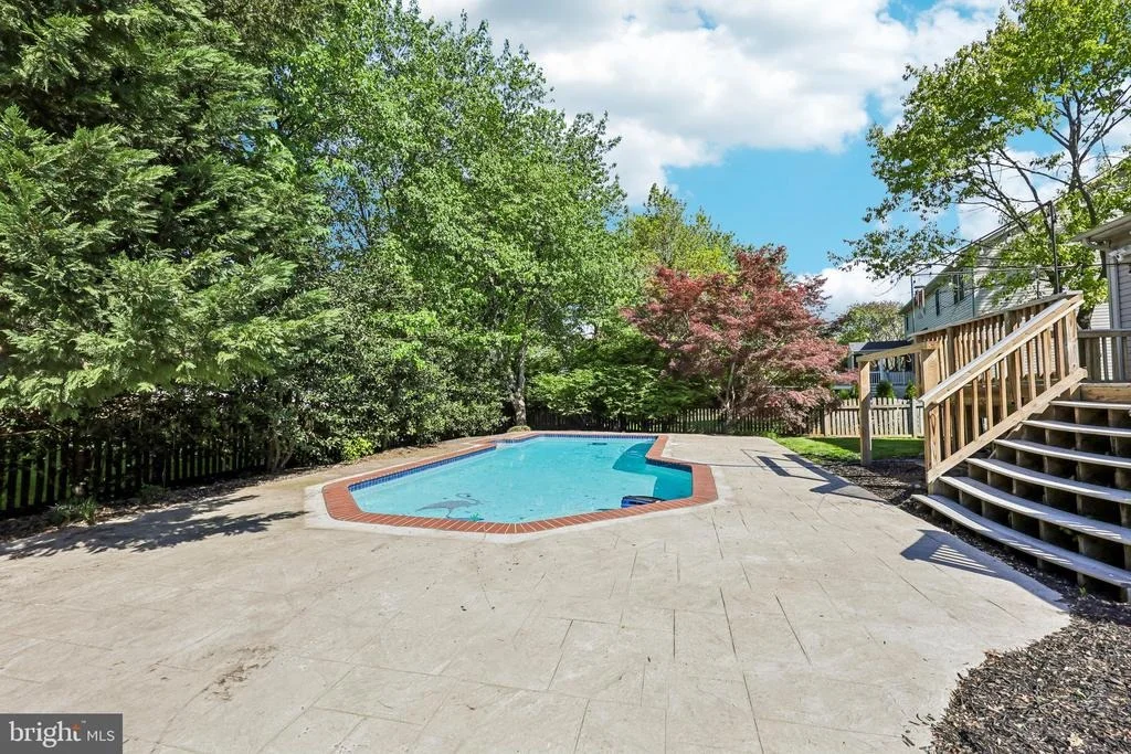 Photo of 20547 COURIER RIDGE PLACE