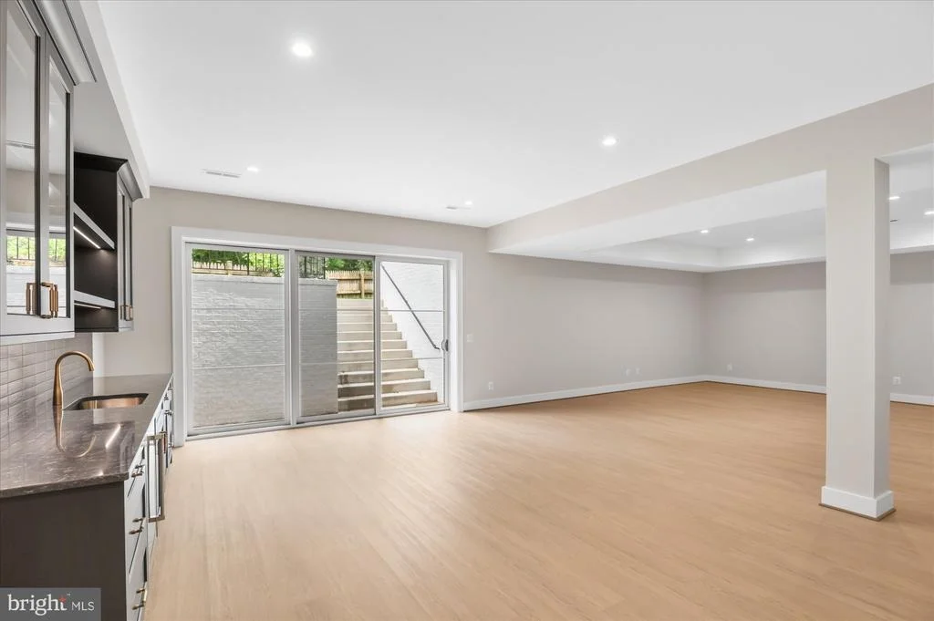 Photo of 1104 SHARON COURT