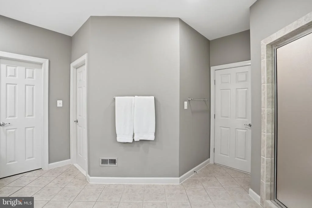 Photo of 1133 SPRINGVALE ROAD
