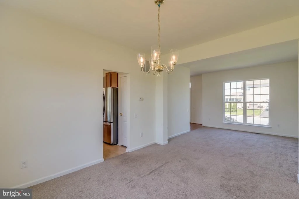 Photo of 252 WILLOWWOOD DRIVE