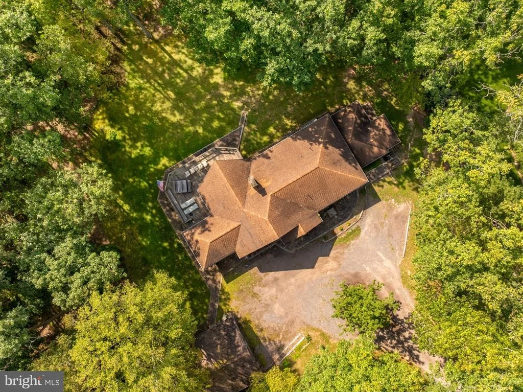 Photo of 1677 SHORELINE DRIVE