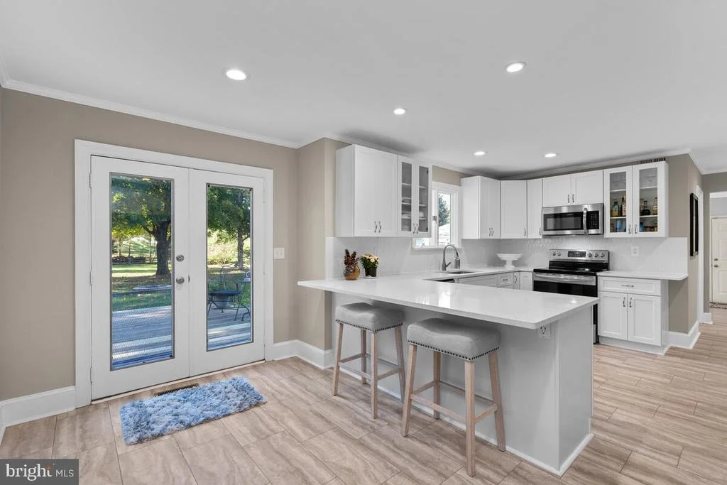 Photo of 8516 PADDOCKVIEW DRIVE