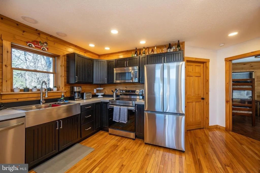 Photo of 660 GLENDALE ROAD