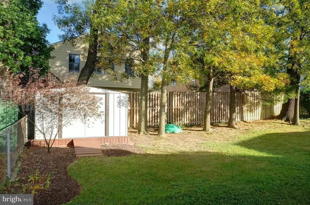 Photo of 417 BATHURST ROAD