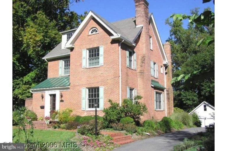 Photo of 2509 FOREST GLEN ROAD