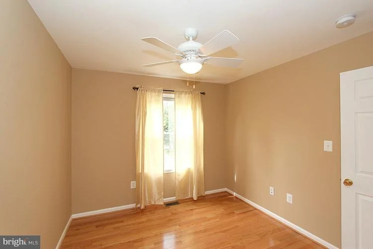 Photo of 5 BURKET COURT