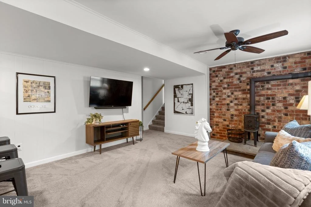 Photo of 17621 PRINCE EDWARD DRIVE