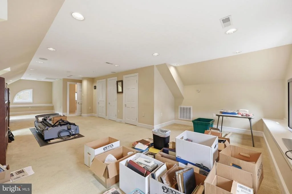 Photo of 310 UPPER COLLEGE TERRACE
