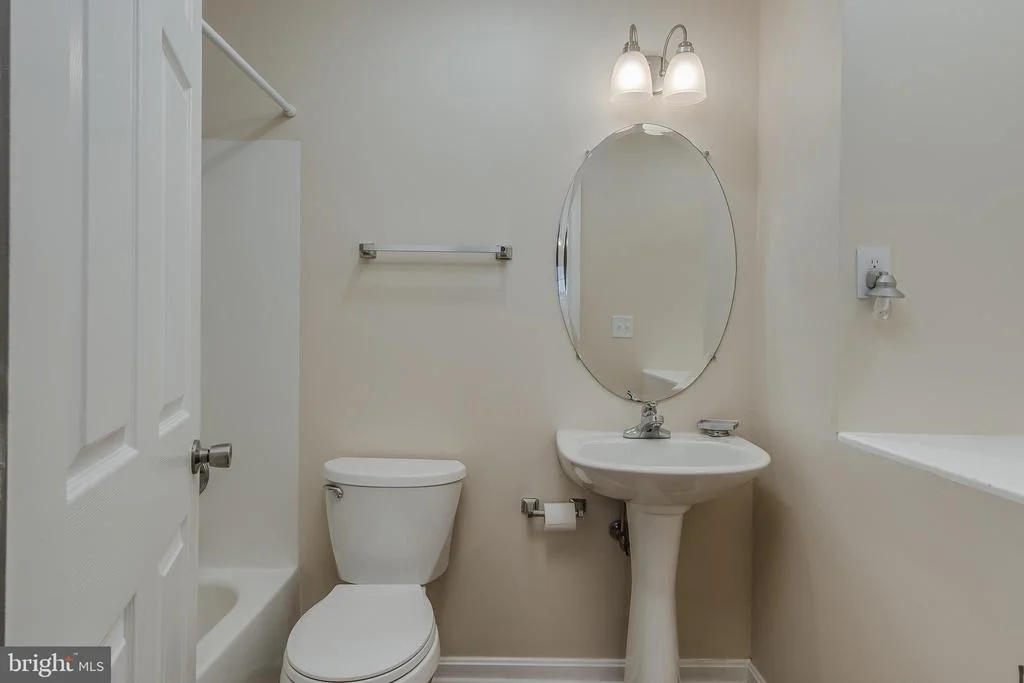 Photo of 3916 VALLEY VIEW ROAD