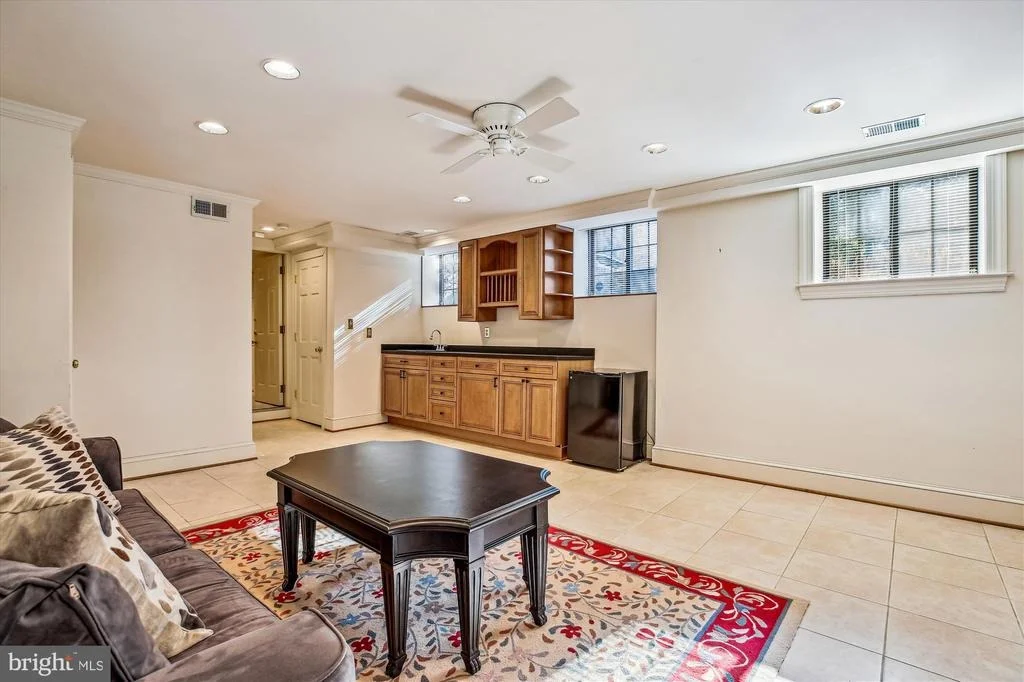 Photo of 4116 BEVERLY ROAD