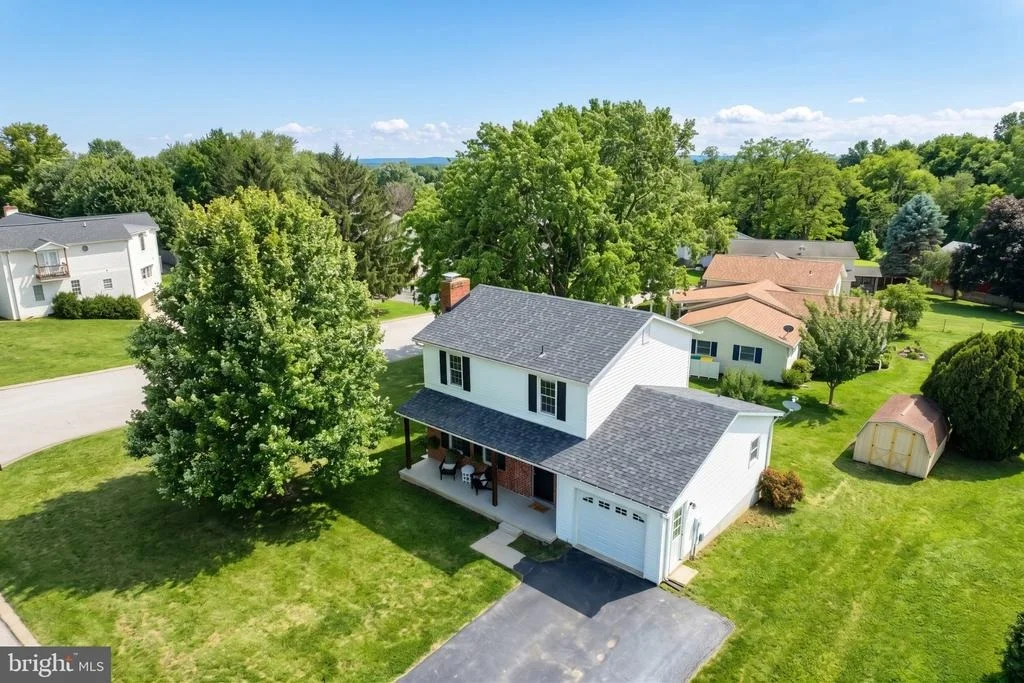 Photo of 27 COLONIAL DRIVE