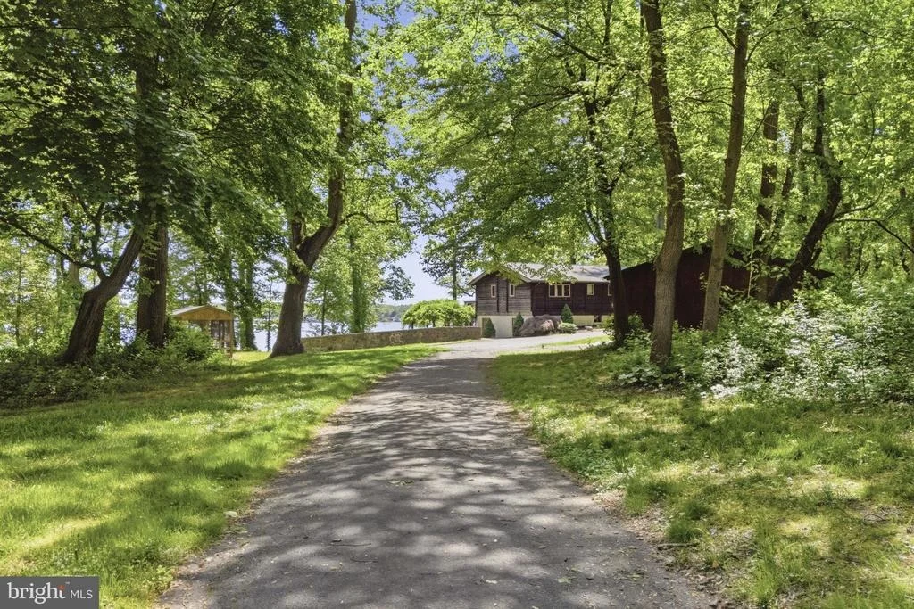 Photo of 137 PLUM POINT ROAD