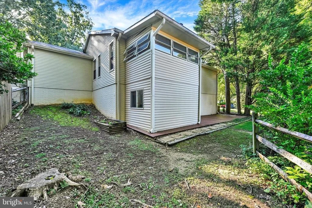 Photo of 1012 MASTLINE DRIVE