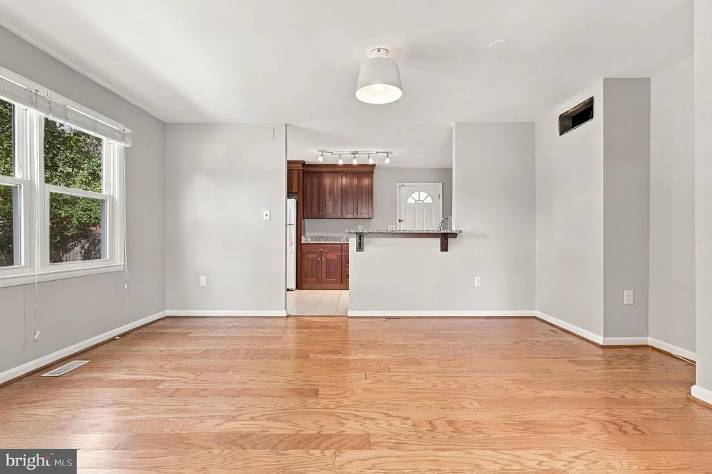 Photo of Unit 4A at 8459 IMPERIAL DRIVE