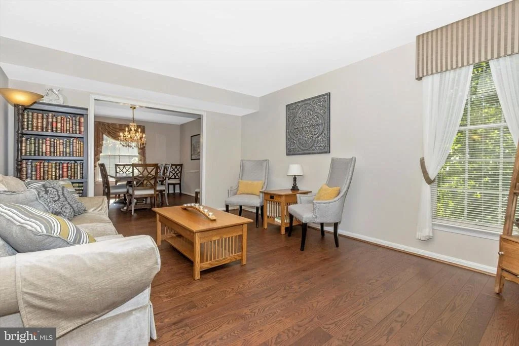 Photo of 8231 FOX HUNT LANE