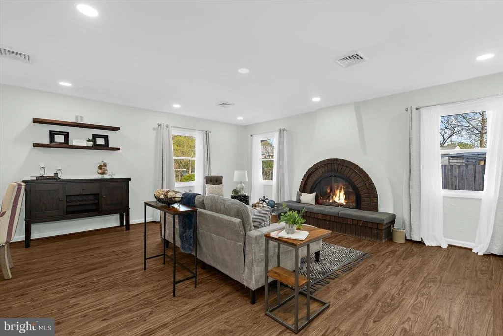 Photo of 3512 MABANK LANE