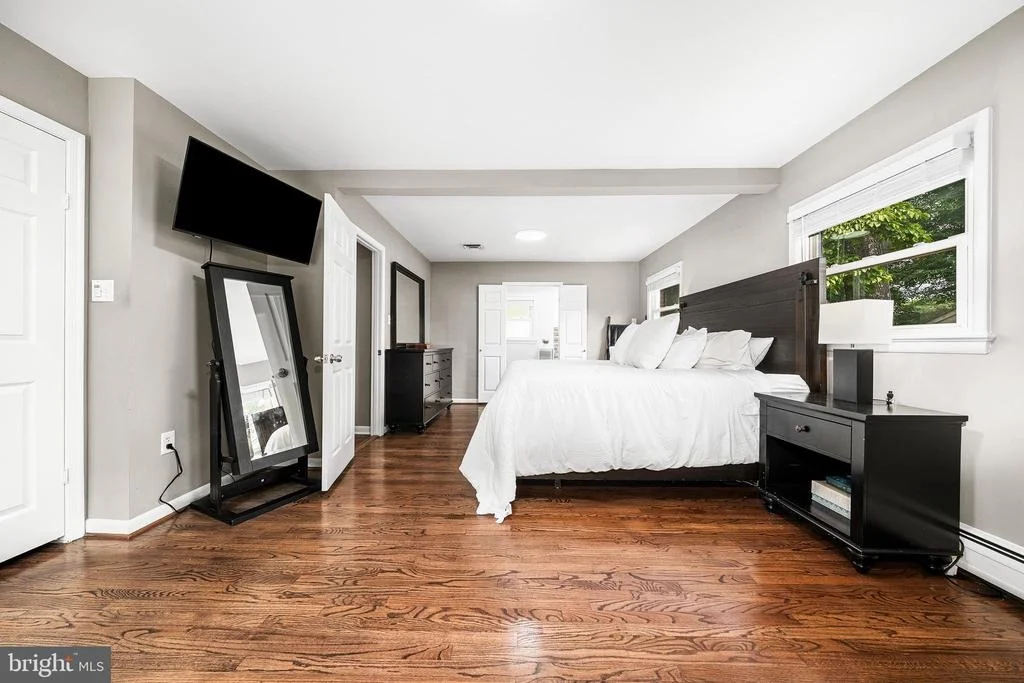 Photo of 1213 DALE DRIVE