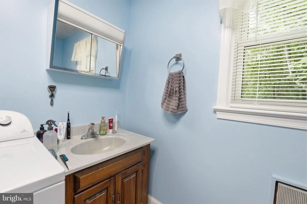 Photo of 8398 KIRTLEY TRAIL