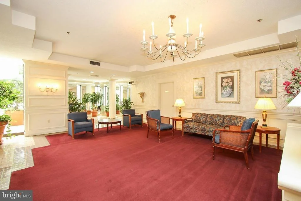 Photo of Unit 1906 at 15101 INTERLACHEN DRIVE