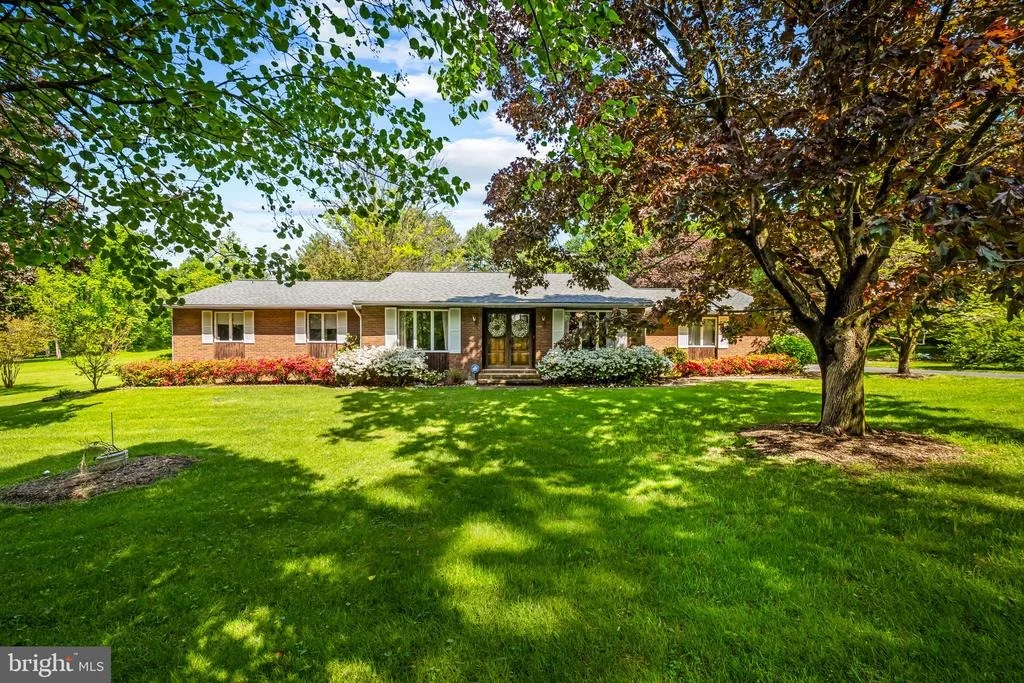 Photo of 6516 LEWIS ROAD
