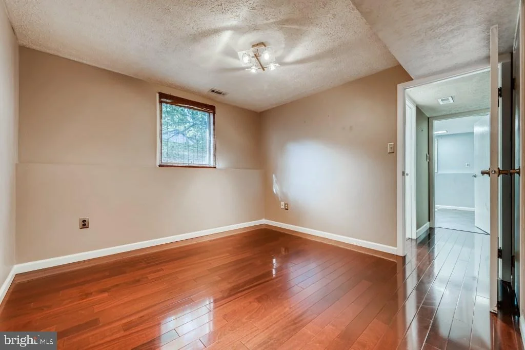Photo of 7164 ATTIC WINDOW WAY