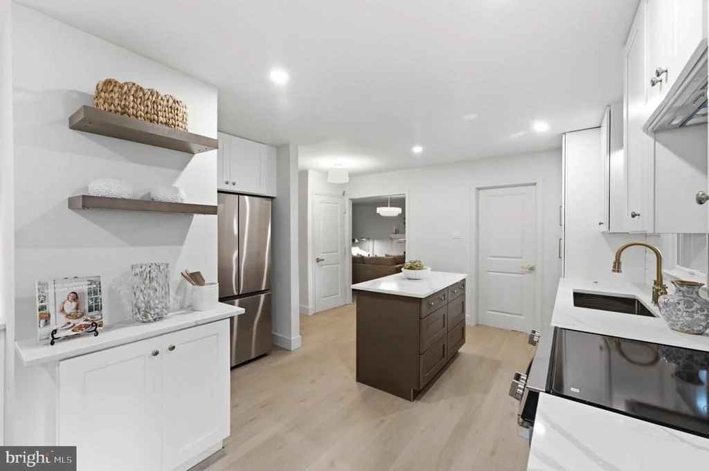 Photo of 5032 KING DAVID BOULEVARD