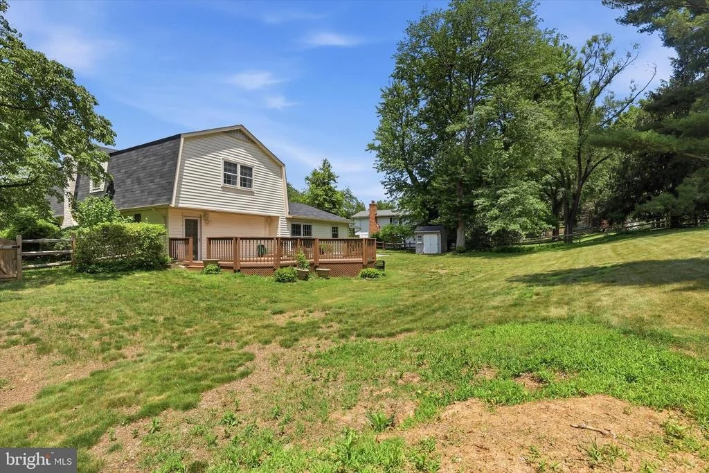 Photo of 3710 QUEEN MARY DRIVE