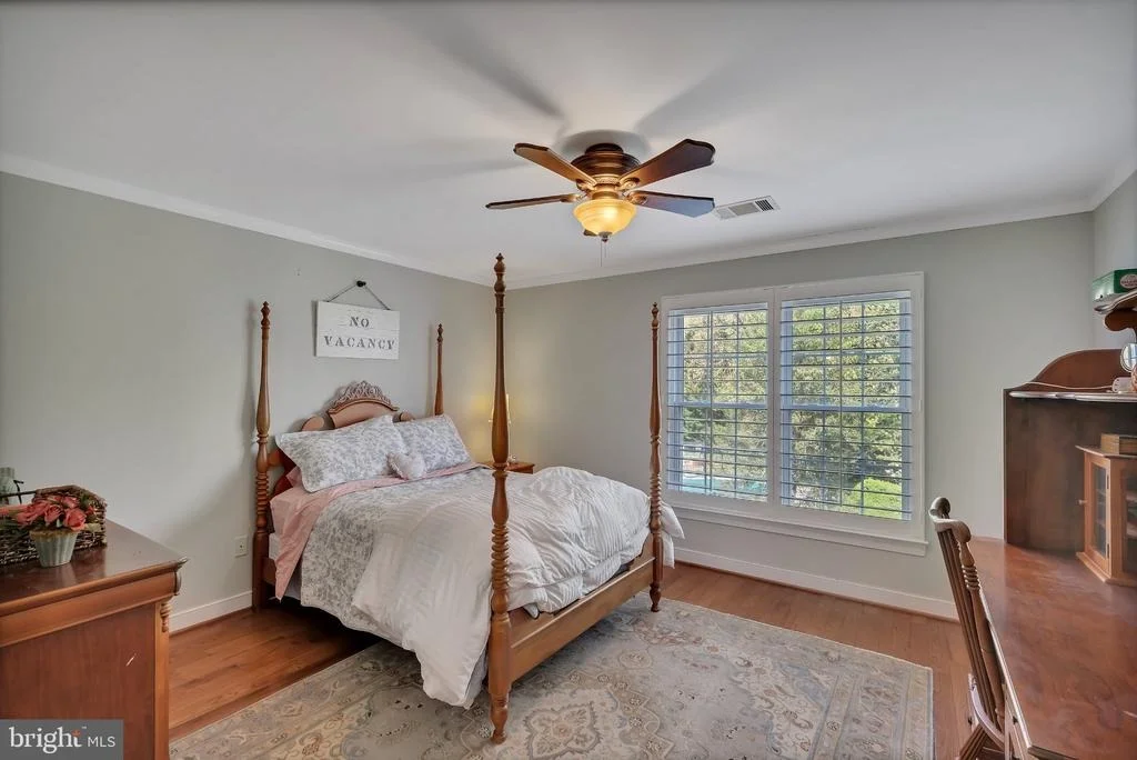 Photo of 7804 MEADOWVALE TERRACE