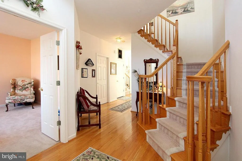 Photo of 15606 STRAUGHN DRIVE