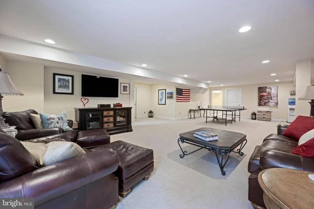 Photo of 33985 DARLINGTON STREET