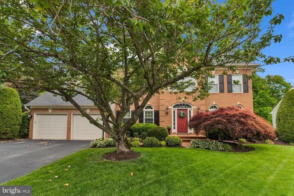 Photo of 8323 ARGENT CIRCLE