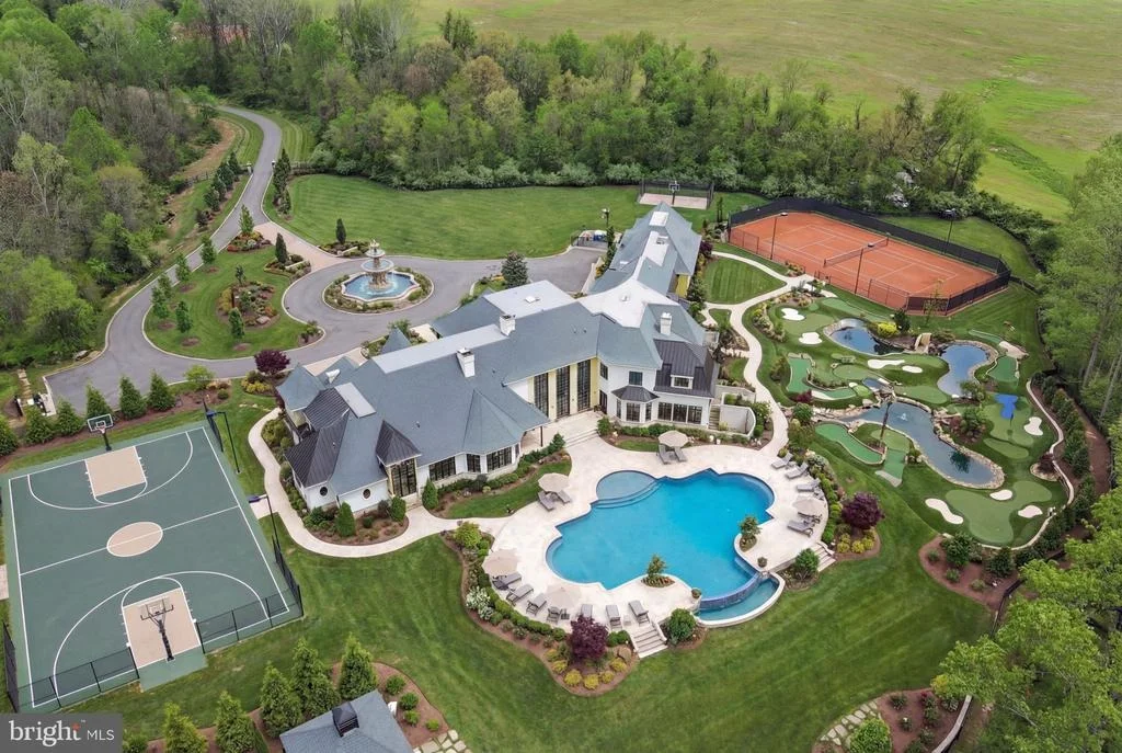 Photo of 15125 DEVLIN DRIVE
