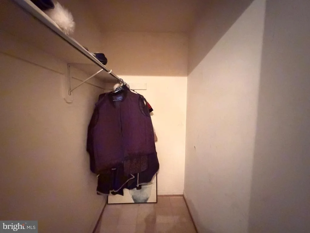 Photo of Unit 12CA at 2403 NORMANDY SQUARE PLACE