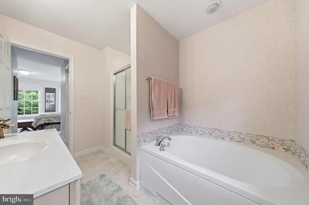 Photo of 3934 SWEET BRIAR LANE