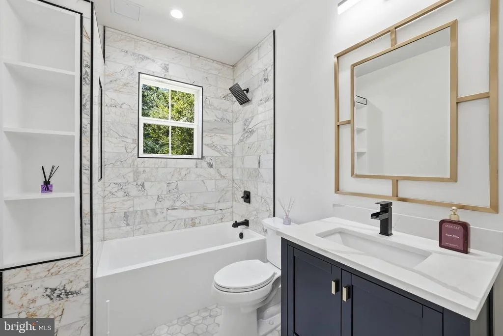 Photo of 1211 LINTON LANE